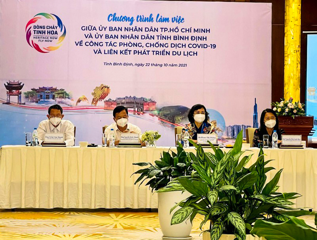 Tp. HCM và Bình Định làm việc về công tác phòng chống covic và phát triển du lịch