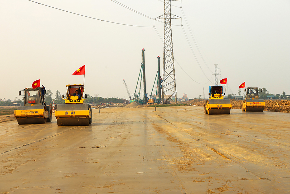 Hình ảnh thực tế đại công trường cao tốc Bắc - Nam đoạn qua Nghệ An